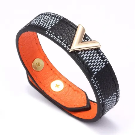 Fashionable leather bracelet - with V letter / charms - unisex