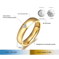 Elegant / classic ring - with zircon - 5mm