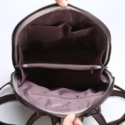 Luxurious vintage backpack - leather shoulder bag - with decorative V letterBackpacks