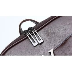 Luxurious vintage backpack - leather shoulder bag - with decorative V letterBackpacks
