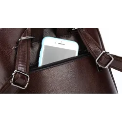Luxurious vintage backpack - leather shoulder bag - with decorative V letterBackpacks