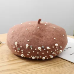 Knitted wool beret - with pearls / crystalsHats & Caps