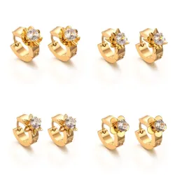 Gold stud earrings with zirconia