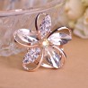 Crystal flower broochBrooches